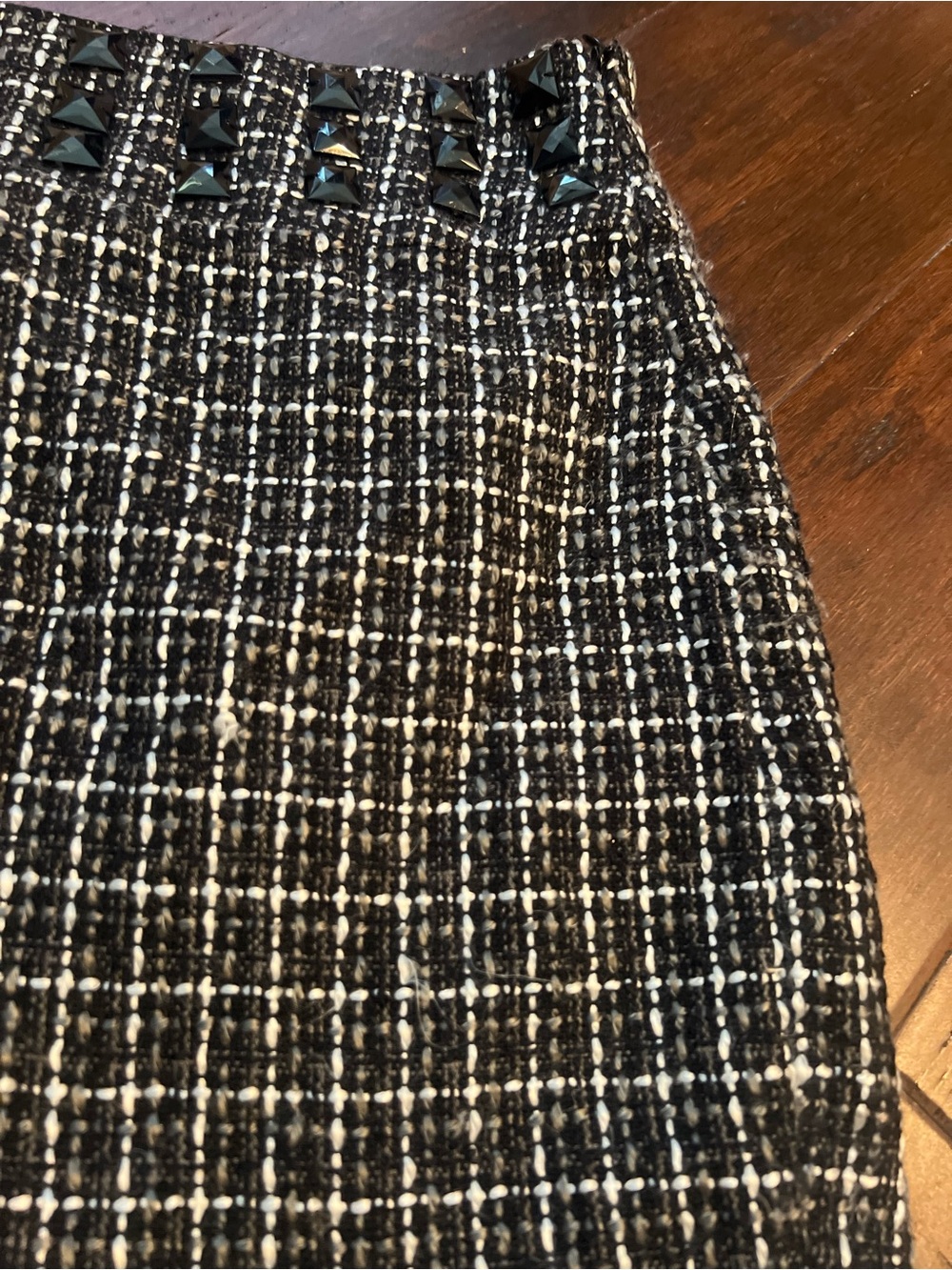 Black & White Tweed Pencil Mini Skirt with Stud Detail - Picture 5 of 5